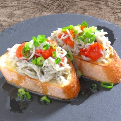 しらすとセミドライトマトのブルスケッタ (2P)