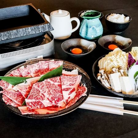 [Sukiyaki Set] Premium Japanese Black Beef Sukiyaki Set 1 serving 7,280 yen (tax included)
