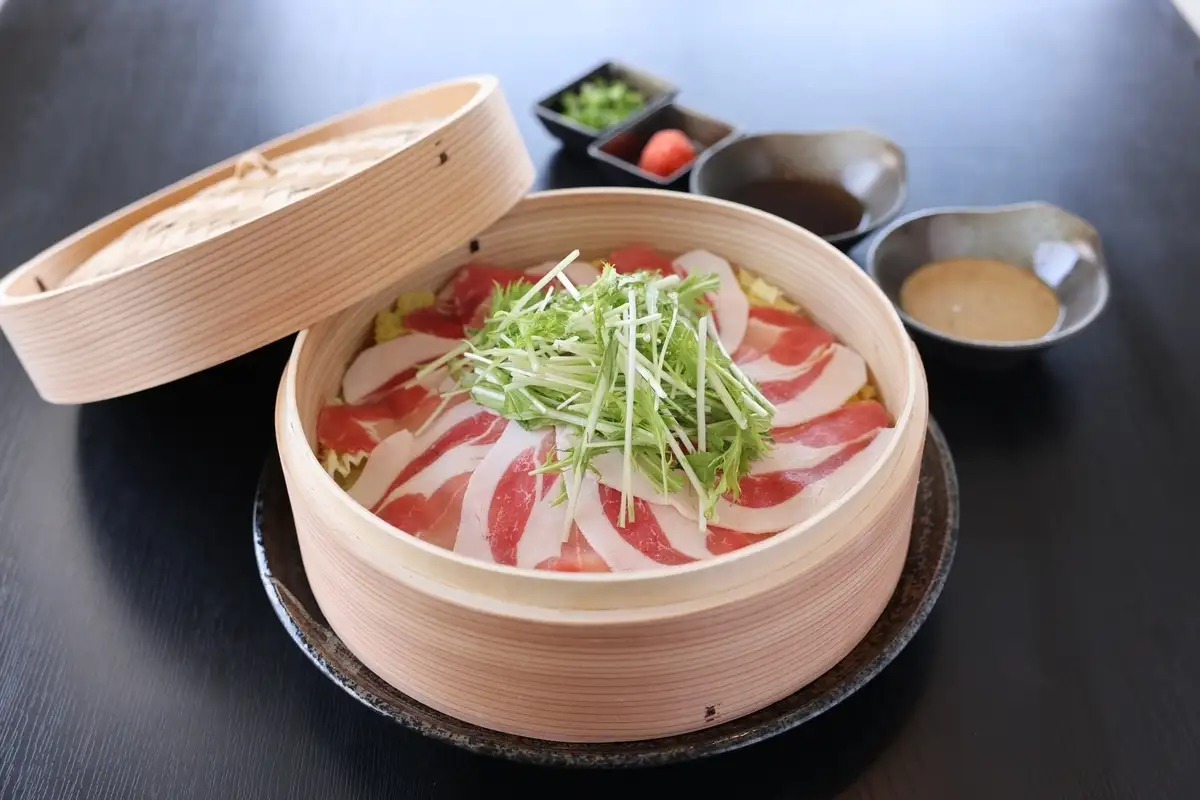 ヘルシーかつ素材の旨味を味わうならぜひセイロ蒸しで