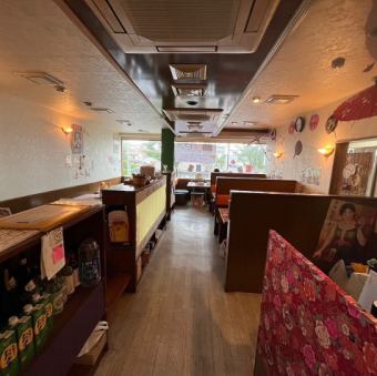 店内全席貸切では最大54名様までご利用頂けます。