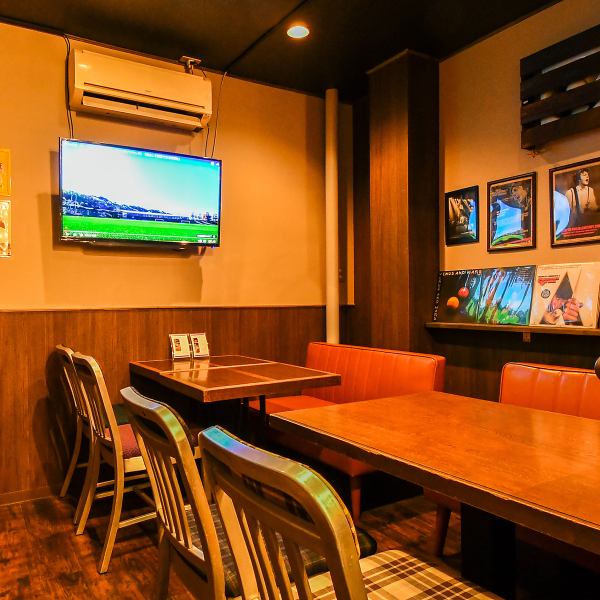 [Comfortable sofa seat for 4 people] There are 2 comfortable sofa seats for 4 people, and we can accommodate drinking parties with a large number of people.We also offer course meals, so feel free to come. Please contact us.