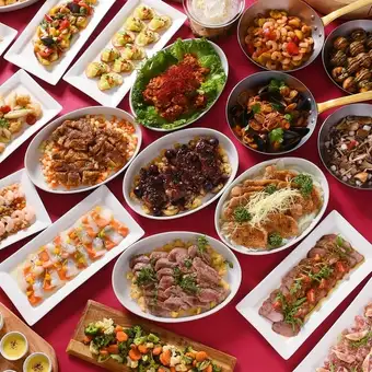 8・9月【ディナーバイキング】お肉、季節のスイーツなど食べ放題♪（平日◆金曜日◆）