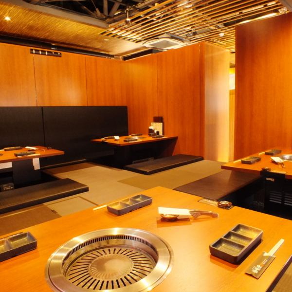 【Popular Digging Seat Seat】 Relaxing space, soft light, delicious meal.Elements that make up a special time are prepared and you can relax in a quiet, relaxing atmosphere.Also, digging tatami room is also popular for children with children ♪ We also accept private use of Osaziki.Please do not hesitate to contact us!