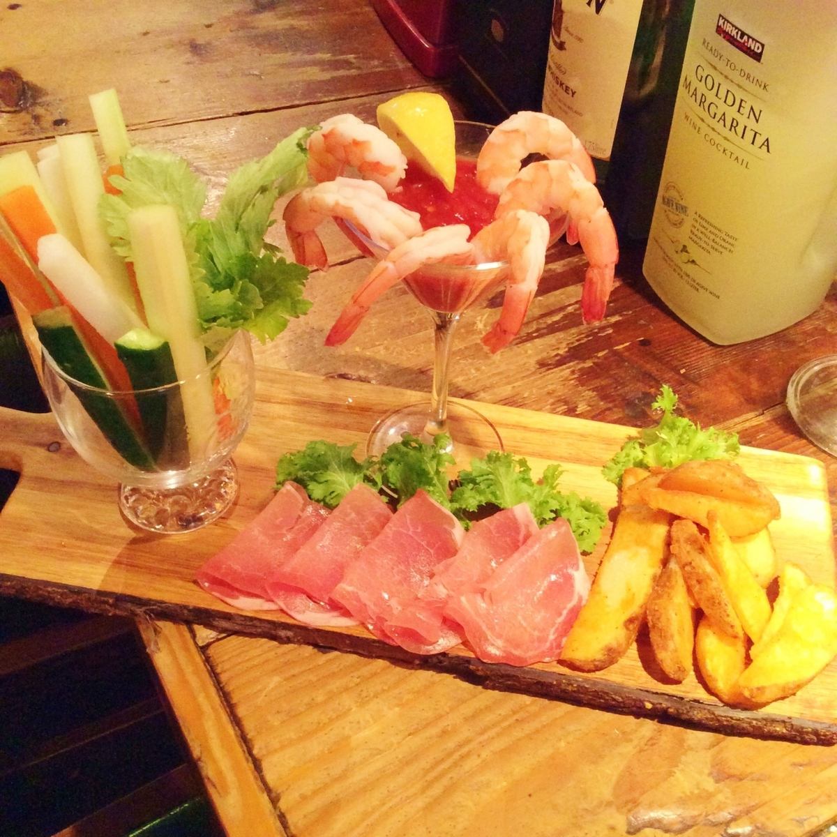 美味しい食事とおしゃれな店内で、おしゃべりも盛り上がります♪