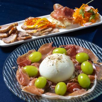 【女生夜生活】布拉塔起司沙拉、肉和鮭魚子卡邦尼等8道菜、120分鐘無限暢飲，4500日元