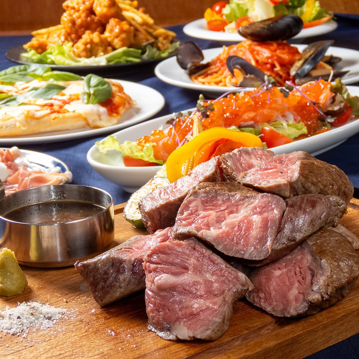 Perfect for parties! We recommend the top-quality Angus beef course (all-you-can-drink included)