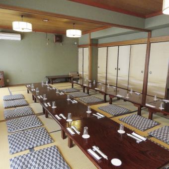 The second floor is also available for 10 people for private use.A maximum of 30 people.Please make a reservation.Banquet courses are available for reservations by 18:00 the day before.