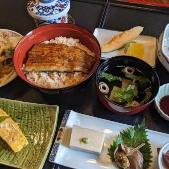 【　御法事などに最適・6000円コース～　10品～　】前日１８時までのご予約承っております。