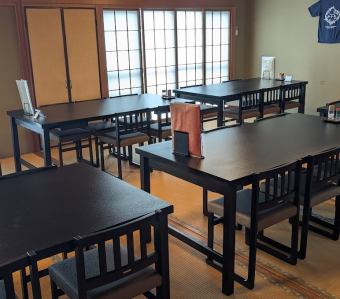 The second floor can be rented exclusively for groups of 10 or more.The maximum capacity is 30 people.Please make a reservation.Banquet courses must be booked by 6:00 PM the day before.