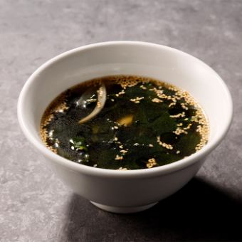 わかめスープ