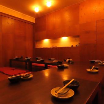 We offer a variety of Japanese spaces.Tatami room for up to 10 people.Perfect for social gatherings, private drinking parties, and family dinners! Also suitable for entertaining and hospitality.