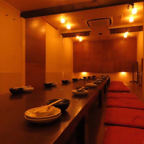 Private rooms on the second floor can accommodate 18, 30, or 45 people.