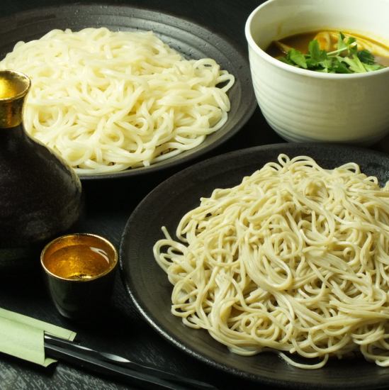 A 3-minute walk from Yokohama Station! A hot shop now! Many menus with good cospa, including our proud homemade soba!