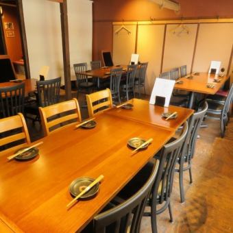 We have space available for one person to 32 or more people.Please use it not only for dates and anniversaries, but also for large parties.