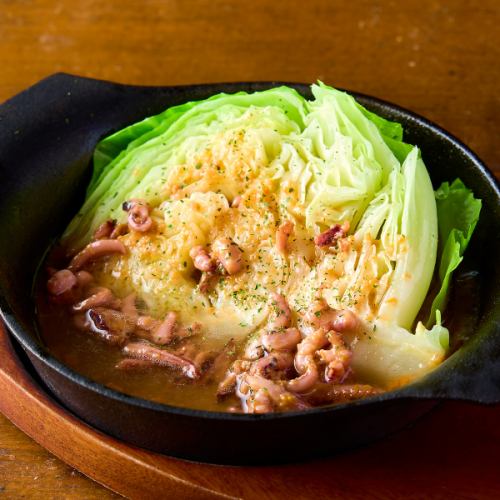 鉄板塩辛キャベツ