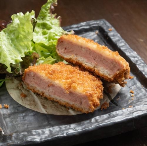 厚切りハムカツ