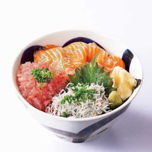 Enjoy the seafood bowl in Kawasaki ♪