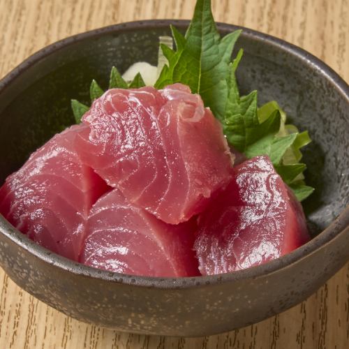 マグロぶつ