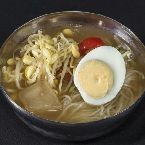 冷麺／ハーフ冷麺
