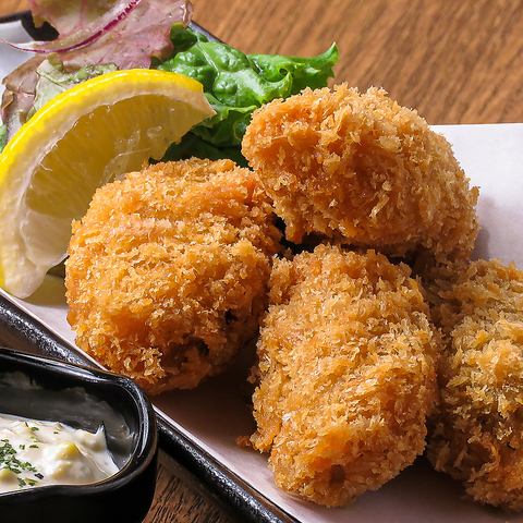 Fried oysters with tartar sauce