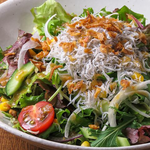 Japanese-style whitebait salad