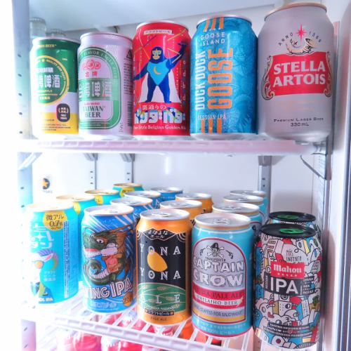 クラフトビールや台湾ビールなどドリンクも充実の品揃え