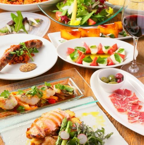 四条烏丸から徒歩3分♪シーンを選ばないワイン酒場！15名から2階の貸切可！