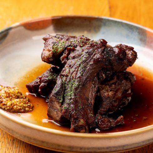 【四条烏丸駅から徒歩5分】美味しいお肉料理ご用意いたします♪