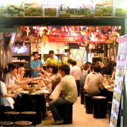 本場韓国屋台風の焼肉居酒屋★
