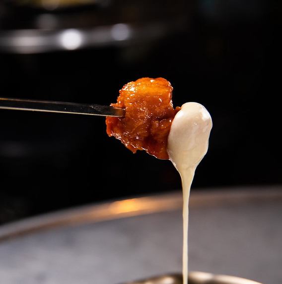【韓国を楽しむ料理の数々】サムギョプサル・チヂミ・トッポギ・スンドゥブチゲ・チキンなど本場の味を！