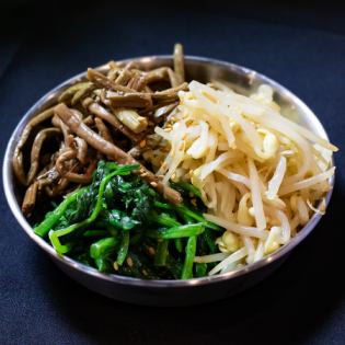 ナムル盛り合わせ