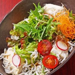 Refreshing whitebait tofu salad