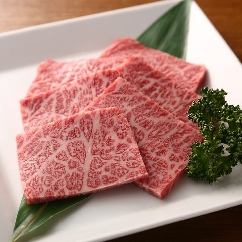 《安心・安全の個室完備》老舗精肉店直送の飛騨牛焼肉！