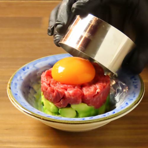 セルクルアボカドユッケ