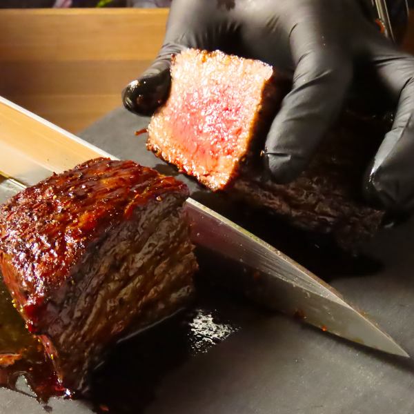 【春日井初上陸！】大迫力の塊焼肉で絶品ローストビーフを！