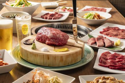 【飲み放題付き】塊焼肉コース 9800円(税込)/「塊焼肉」をはじめとしたフルコース全12品
