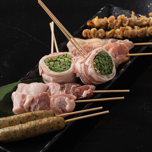 新鮮な魚介類から、お肉串まで！！　串盛り合わせ◎