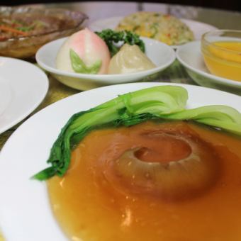【午餐會用♪】水煮魚翅套餐（共6種）2,750日圓（含稅）