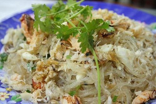 Stir-fried crab meat vermicelli
