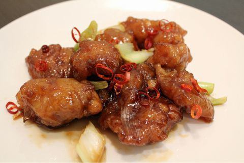 Peking-style sweet and sour sauce for spare ribs