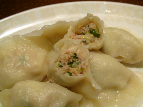 Boiled dumplings (6 pieces) / Shoronpou (4 pieces) / Shumai (4 pieces) / Steamed shrimp dumplings (4 pieces)