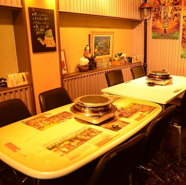 [11-minute walk from the south exit of Tomakomai Station] A spacious store with 36 seats, with counters and table seats.The unified atmosphere with undecorated furniture makes you feel at home.Enjoy the rare lamb meat that can only be tasted here in a peaceful atmosphere where conversations with the friendly owner are lively.