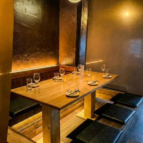 和の趣を感じる個室が魅力