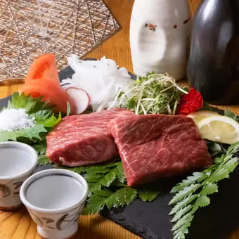 [個室確約＆個人盛り]要予約 カタオモイ特製すき焼きコース　2時間飲み放題 全7品 
