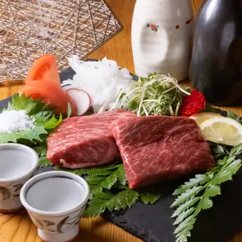 [個室確約＆個人盛り]要予約 カタオモイ特製すき焼きコース　2時間飲み放題 全7品 