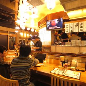 We also have counter seats with a feeling of openness ◎ It is also recommended for crispy drinks on the way home from work and dates ♪