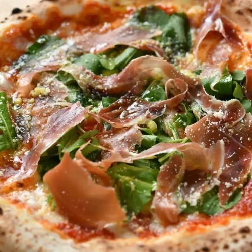 食べ応え抜群◎多彩な逸品と本格PIZZA