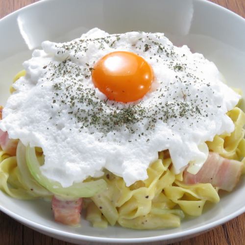 濃厚カルボナーラ