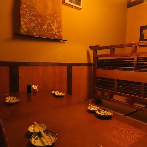 A tatami room on the first floor where you can relax without any worries.It's also recommended for a quick drink after work.*Depending on the reservation situation, we may not be able to accommodate your request.Please note.