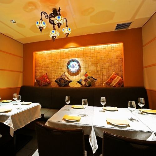 Private rooms for up to 10 people are also available ♪